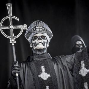 Meet your Posher, Robert-amy